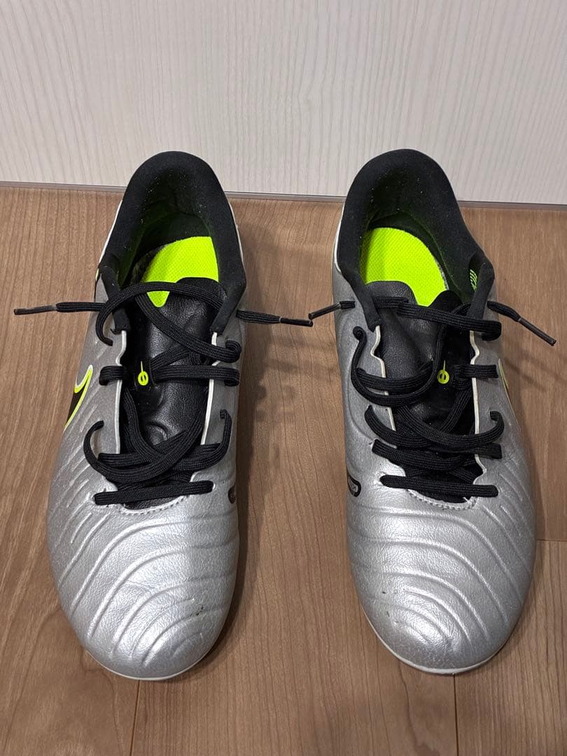 NIKE サッカースパイク　ティエンポレジェンド10 AG 26cm 　箱あり