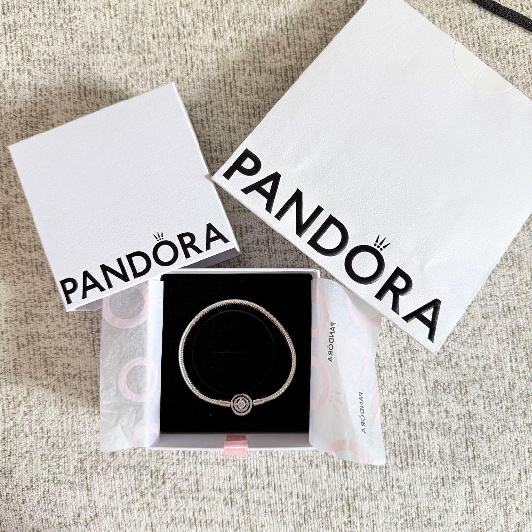 【正規品】PANDORA チャームブレスレット(18cm)