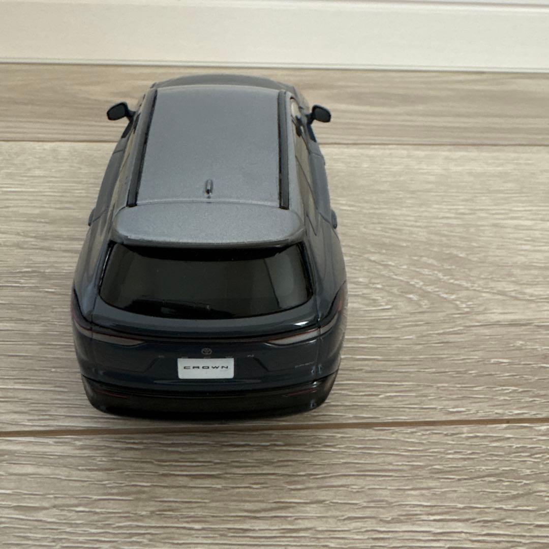 クラウンエステート プレシャスメタル マッシブグレー カラーサンプル