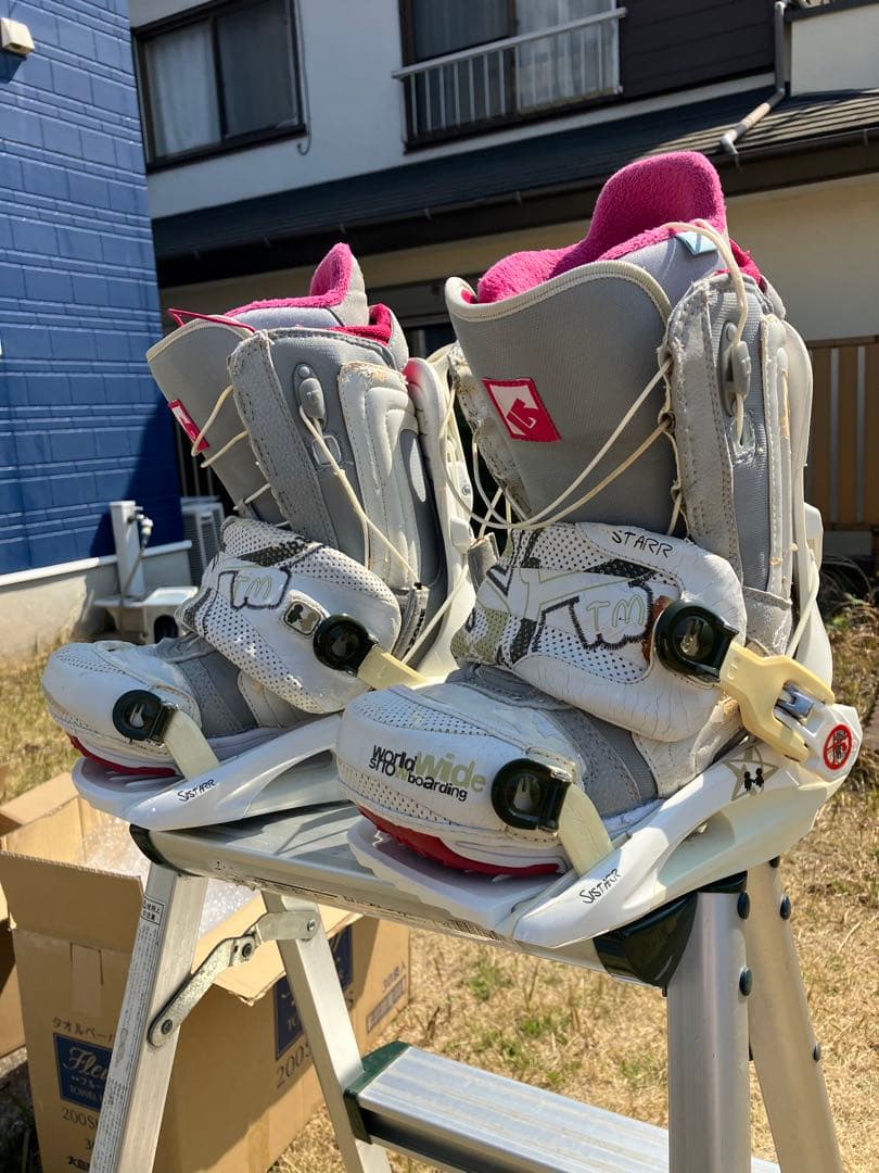 じーのSP UNITED 子供用バインディング&Burton 22㎝ブーツ