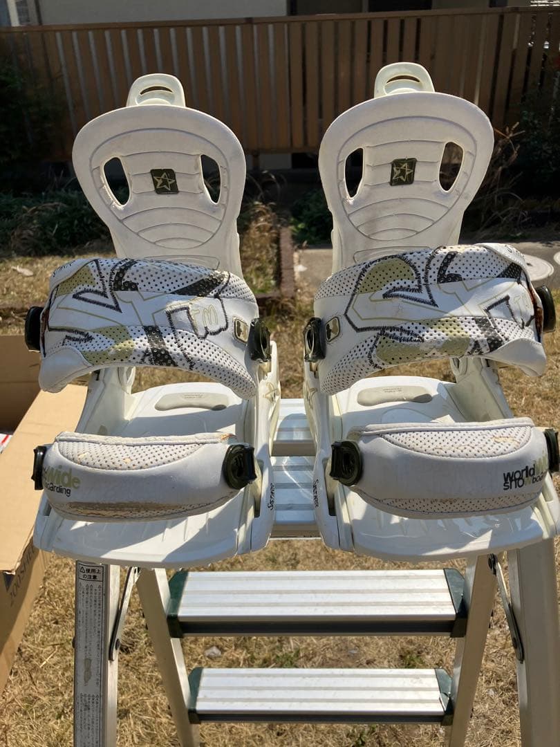 じーのSP UNITED 子供用バインディング&Burton 22㎝ブーツ