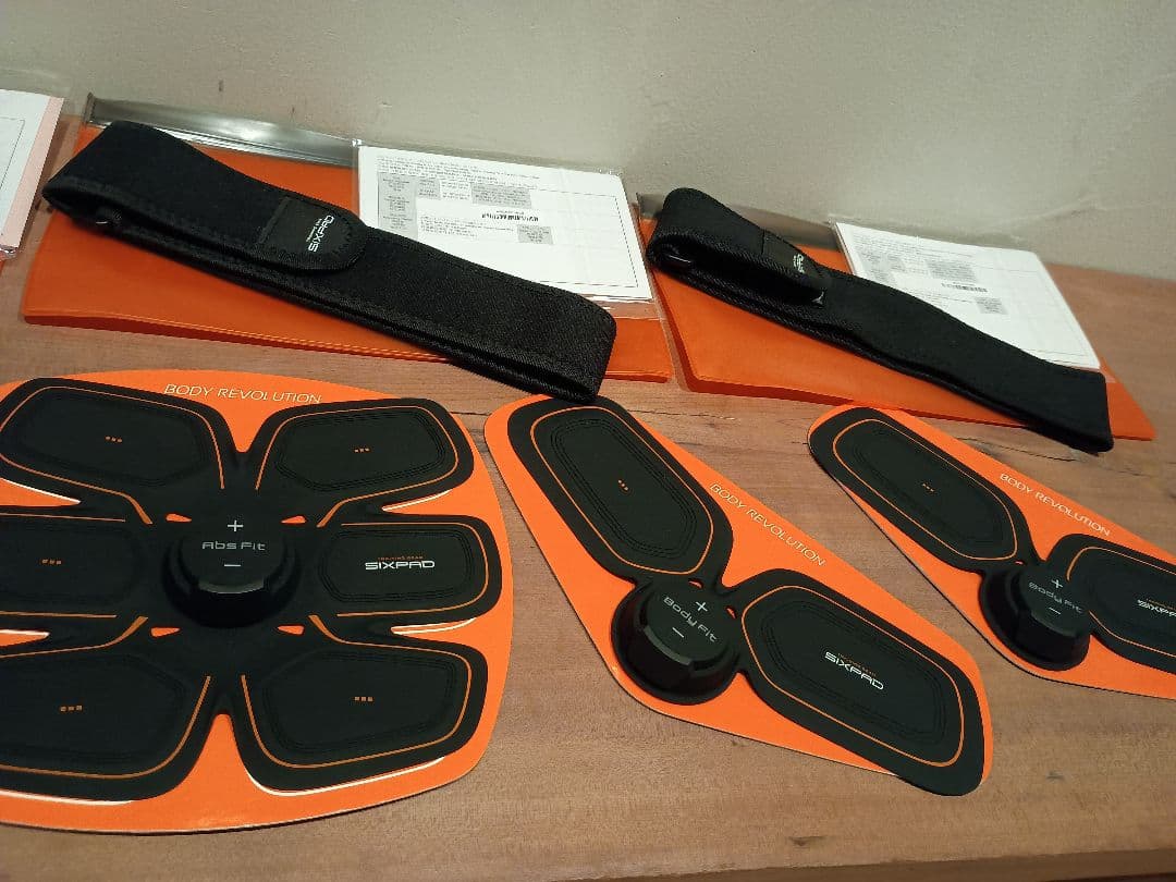【正規品】SIXPAD アブズフィット ボディフィット セット 充電式 EMS