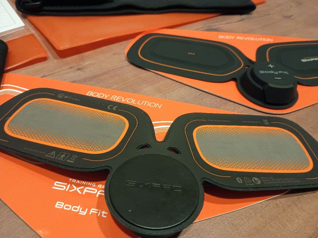 【正規品】SIXPAD アブズフィット ボディフィット セット 充電式 EMS