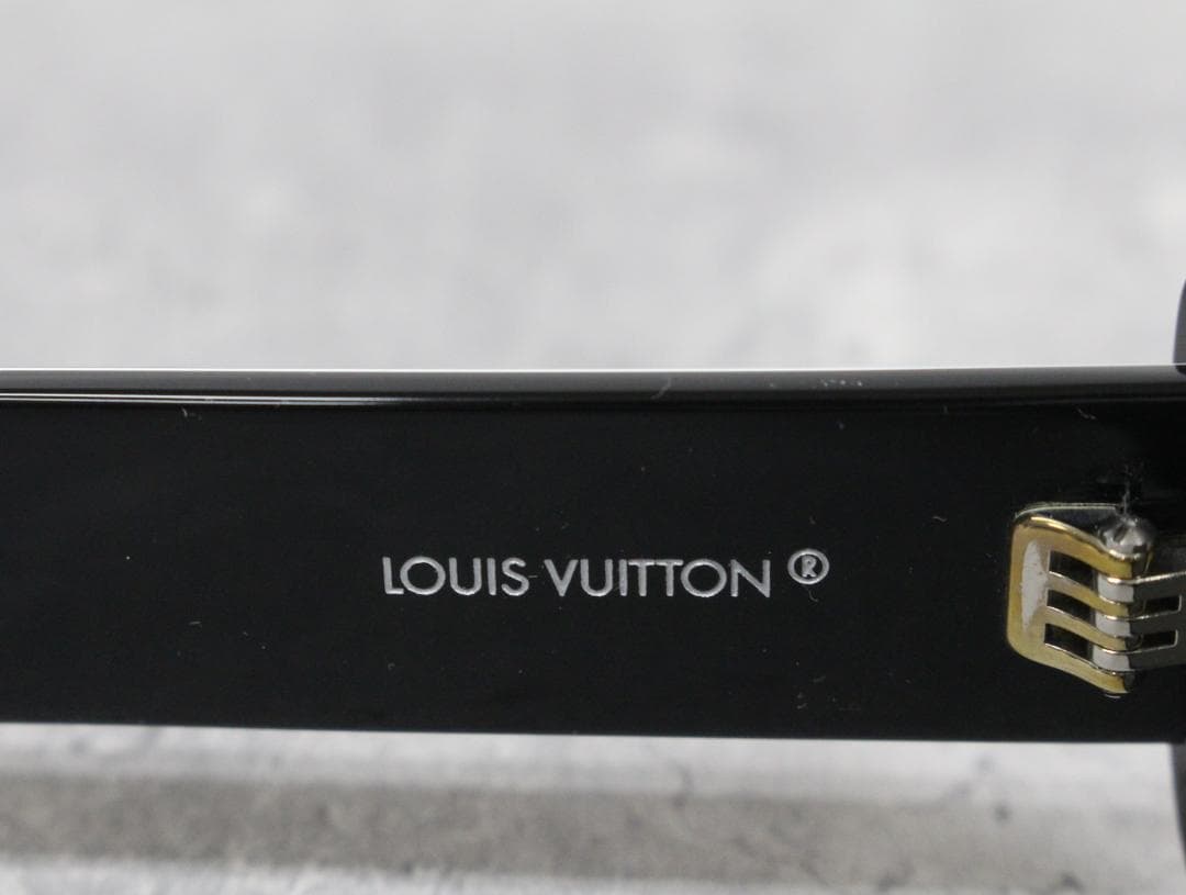 ▲希少/極美品 ルイヴィトン×村上隆 サングラス Z2709E 2025年購入品