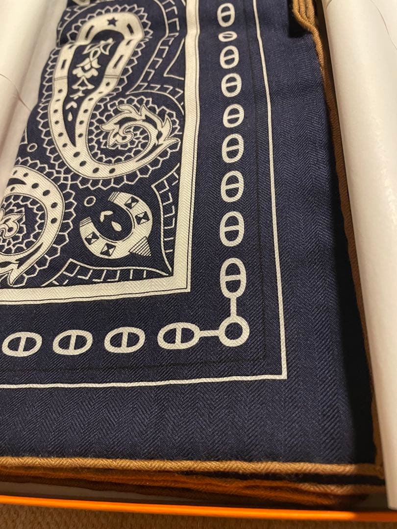 き*き様 新品未使用 エルメス カシシル140 シュヴァルドゥクール 新作