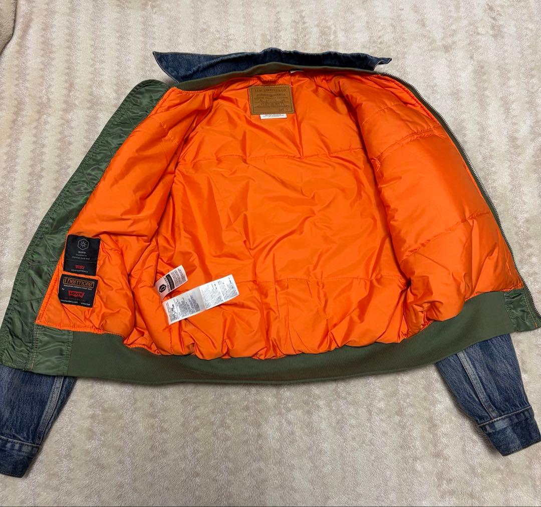 LEVI'S(リーバイス)ハイブリッドトラッカージャケット 付属品完備 新品同様