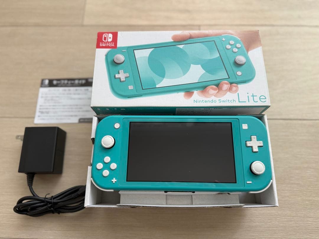 任天堂Nintendo 【美品】Switch Lite ターコイズ 本体 充電器