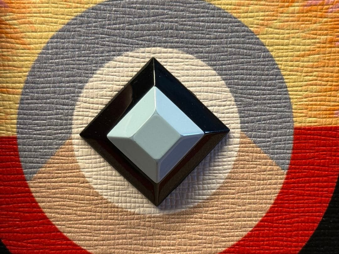 可*口様 FENDI グラフィックプリント 長財布 レア