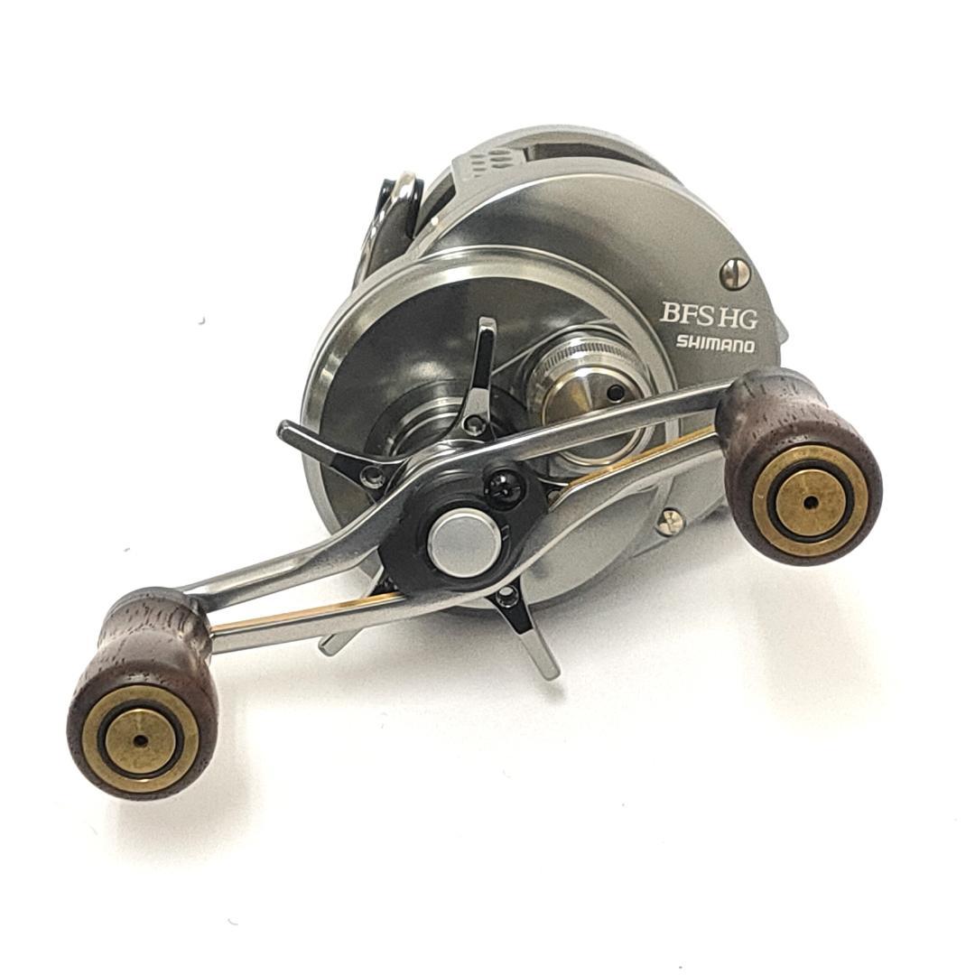 シマノ 17カルカッタコンクエスト BFSHG ハンドルノブ交換 ケース付