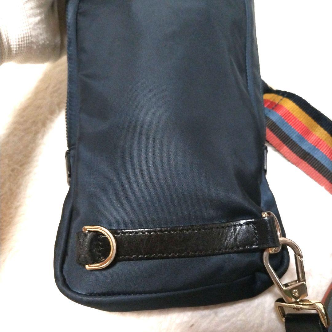 【美品】ポールスミス マルチストライプ ロゴ刻印 ゴールド金具 ボディバッグ