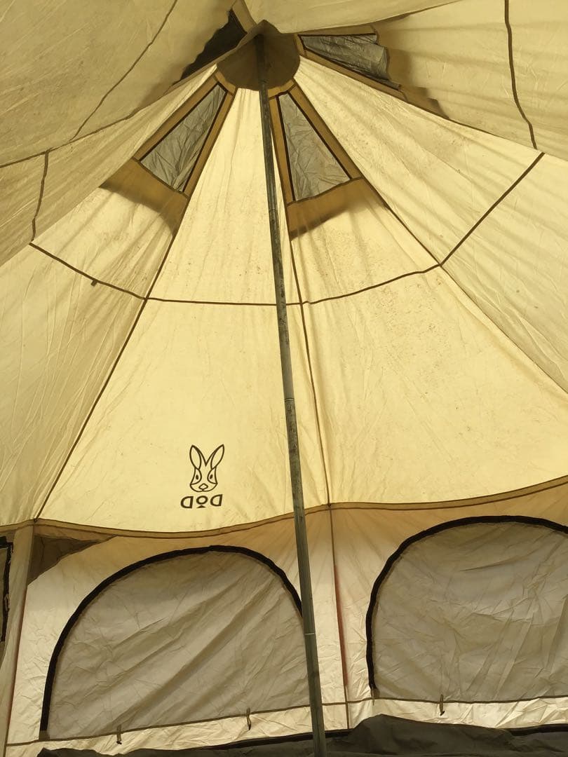 DOD タケノコテント ベージュ 大きな窓付き