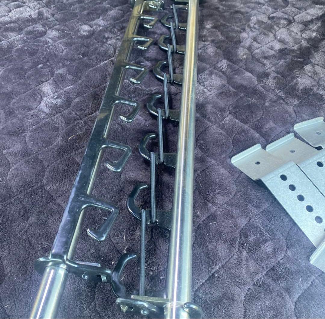 ユーアイビークル　ハイエース　ロッドホルダー