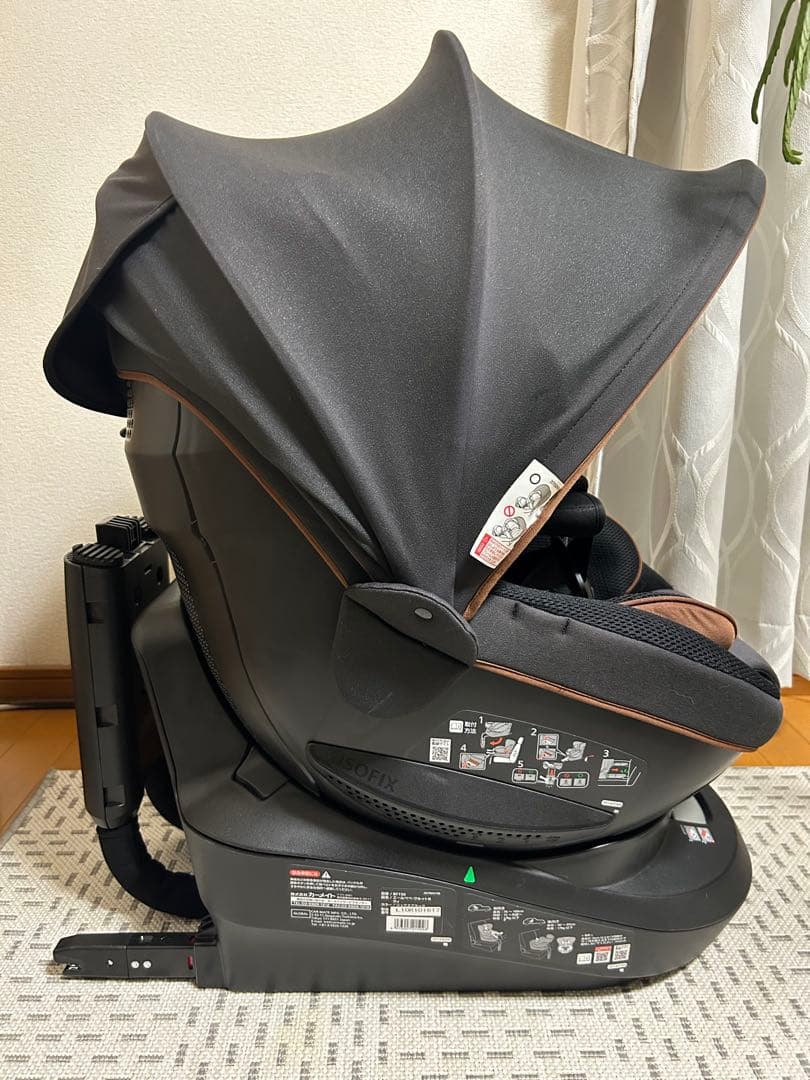 エールべべ クルットR ウィ チャイルドシート リュクスグレー 限定