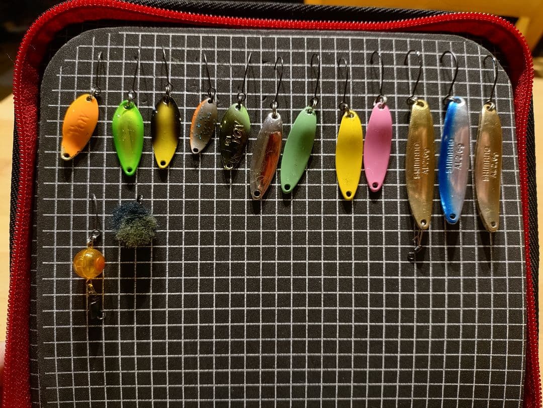 エリアフィッシングスプーンセット　64個