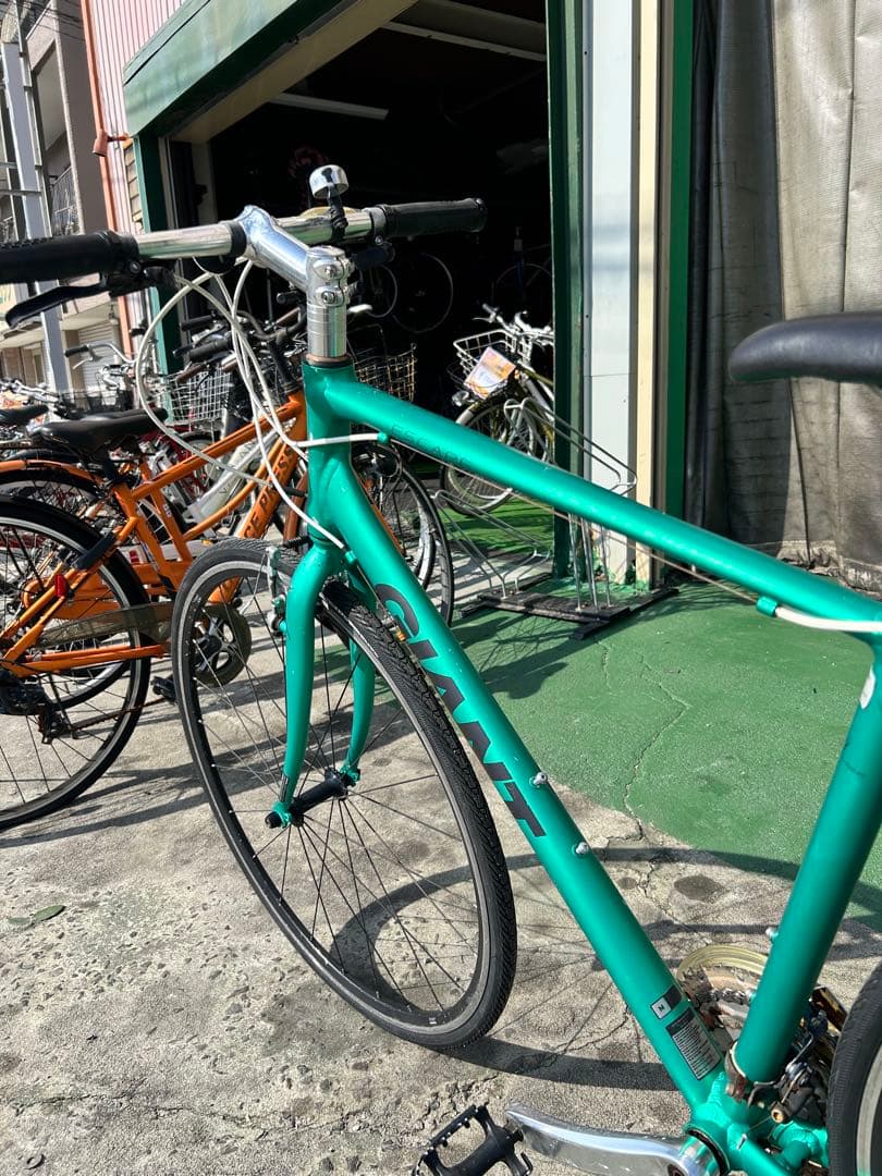 No.557 クロスバイク ジャイアント ESCAPE R3整備済み24速