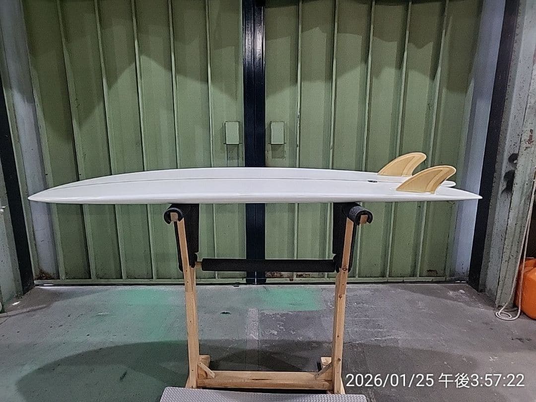 送料無料EC SURFBOARD エリック クリステンソン 6’9 フィッシュ