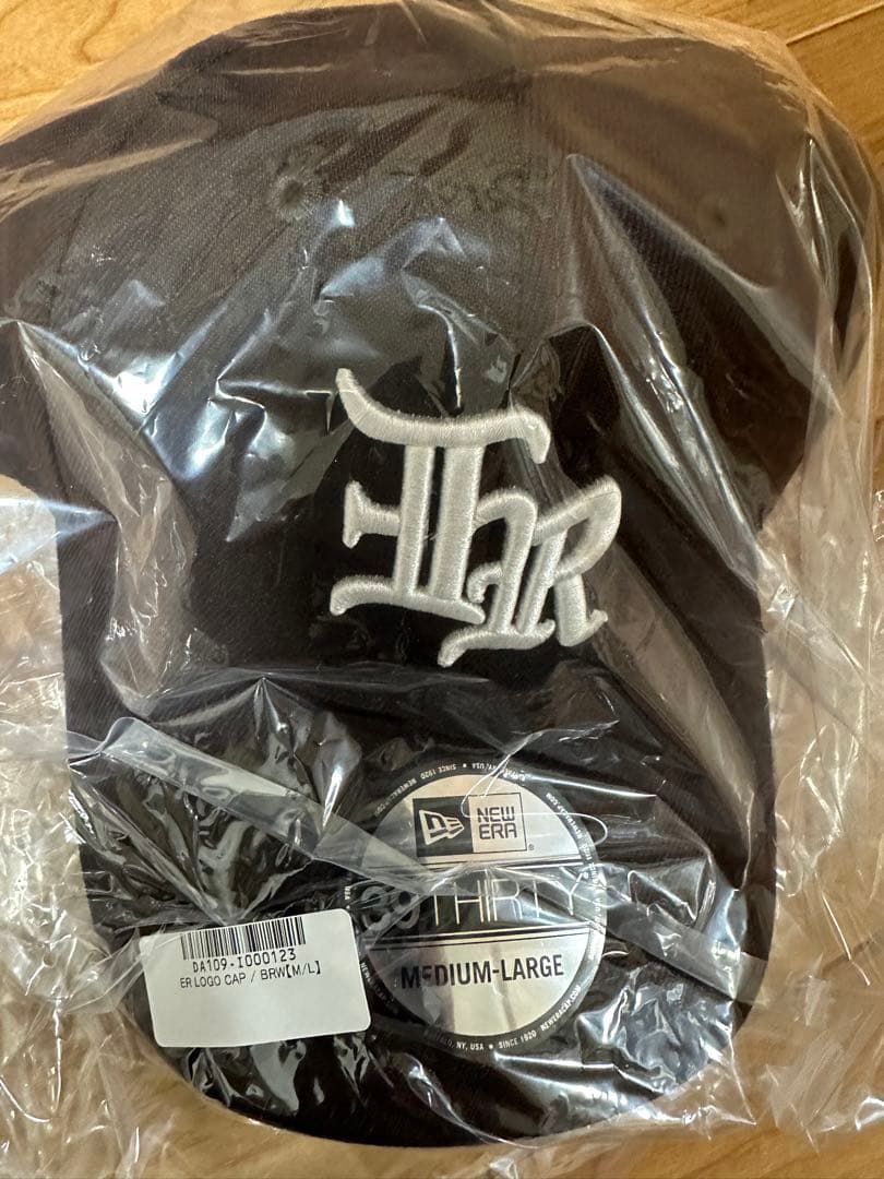 M/L ブラウン ER emma LOGO CAP NEW ERA キャップ