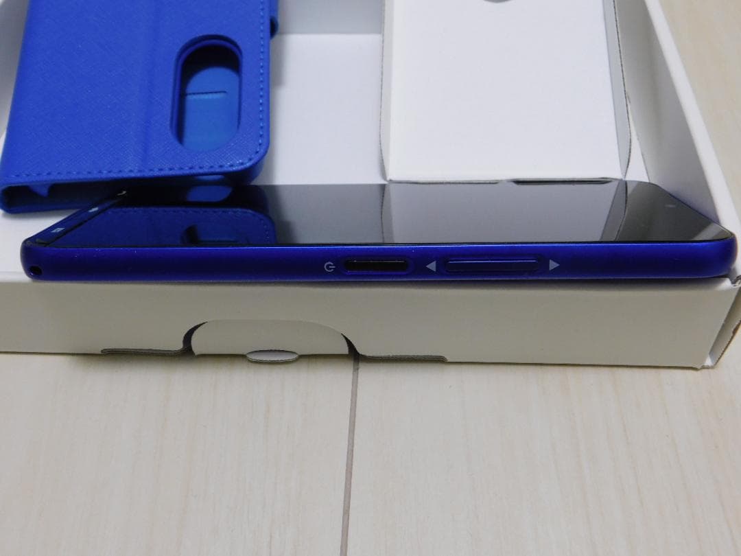 BASIO active3 青 本体 Android 新品に近い SIMフリー 最