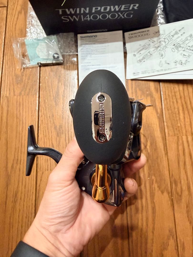 SHIMANO TWIN POWER SW14000XG スピニングリール