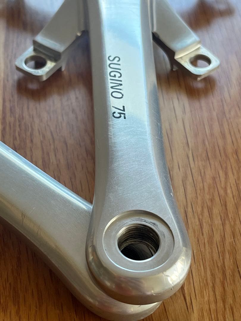 SUGINO 75 ロードクランクアーム