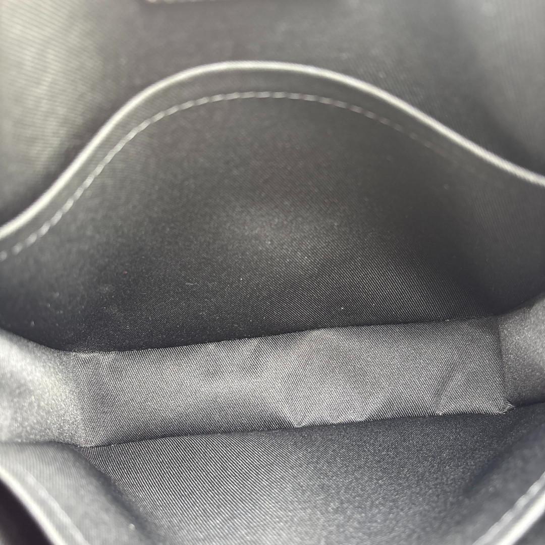 新品未使用/IC ルイヴィトン タイガ アントン ポシェット ショルダーバッグ