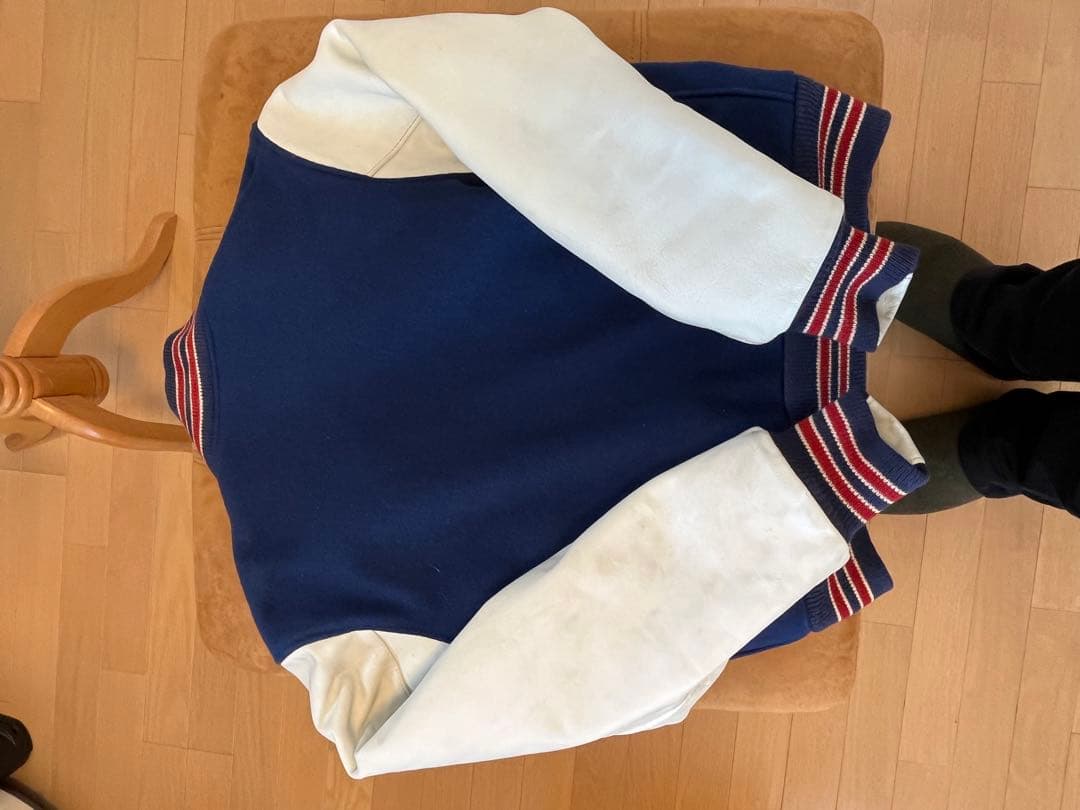 Golden bear ゴールデンベア　袖レザーワッペン刺繍　スタジャンメンズ