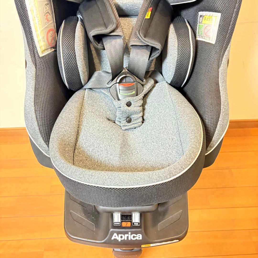 【匿名配送】Aprica クルリラ プラス 360° セーフティAB ブラック