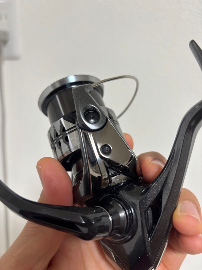 極美品‼️SHIMANO 25 COMPLEX XR 2500 F6 HG