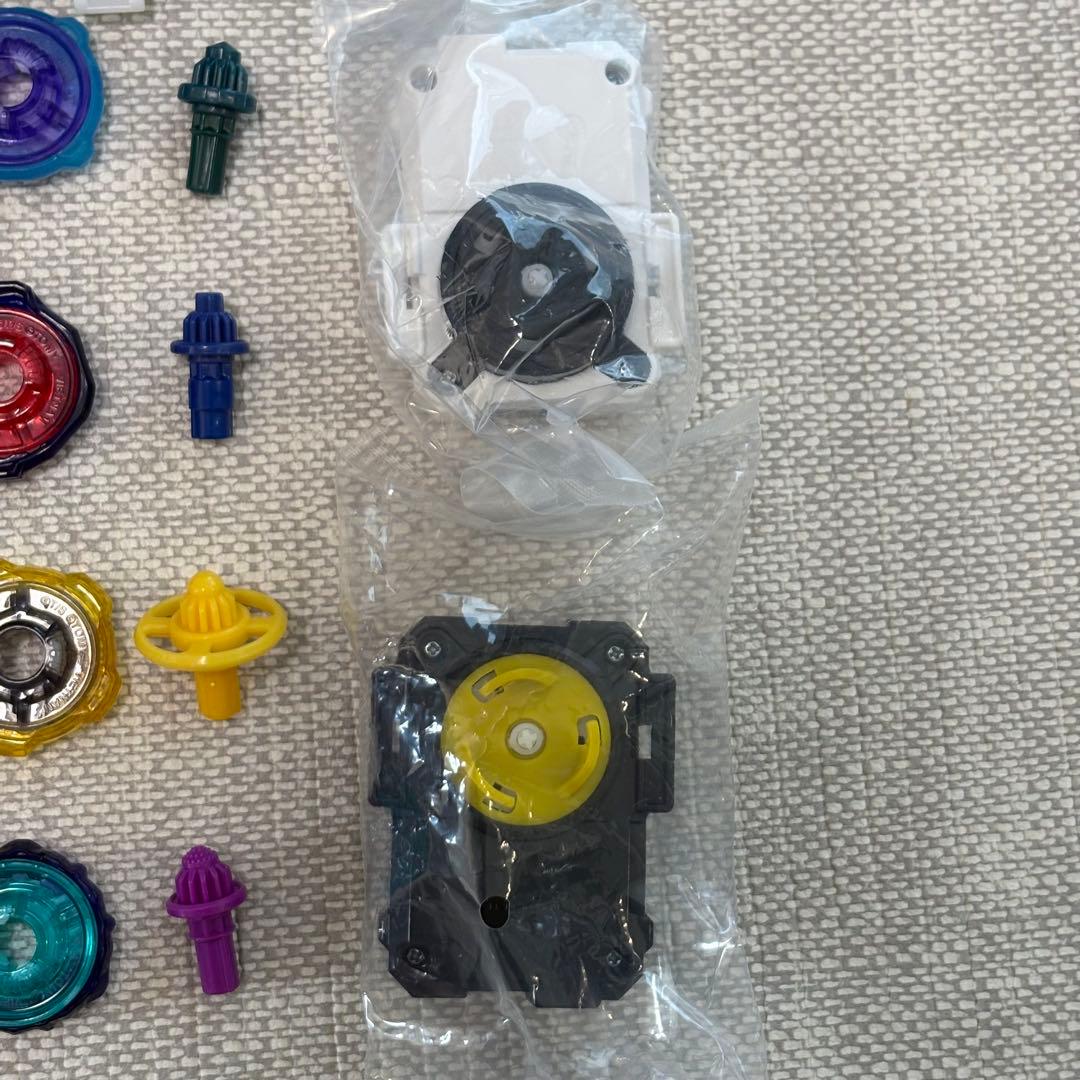 引退品 ベイブレードX 多数まとめ ベイバトルパス ギアケース デビュー用に