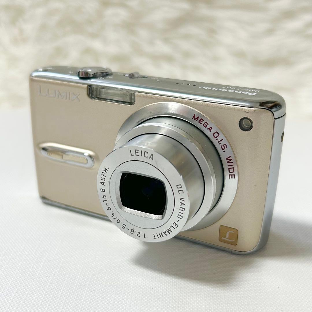 Panasonic LUMIX DMC-FX07 デジカメ コンデジ ゴールド