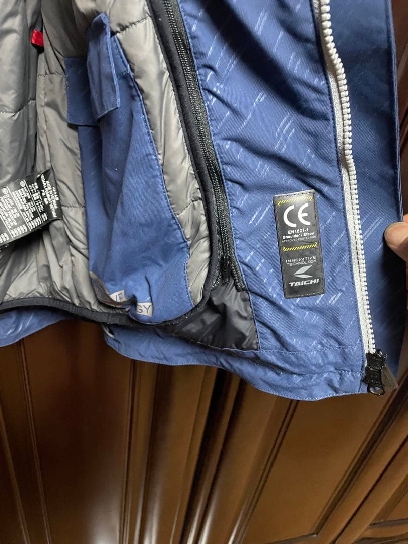 誠に申し訳ございませんがToshiki様がご購入されました。