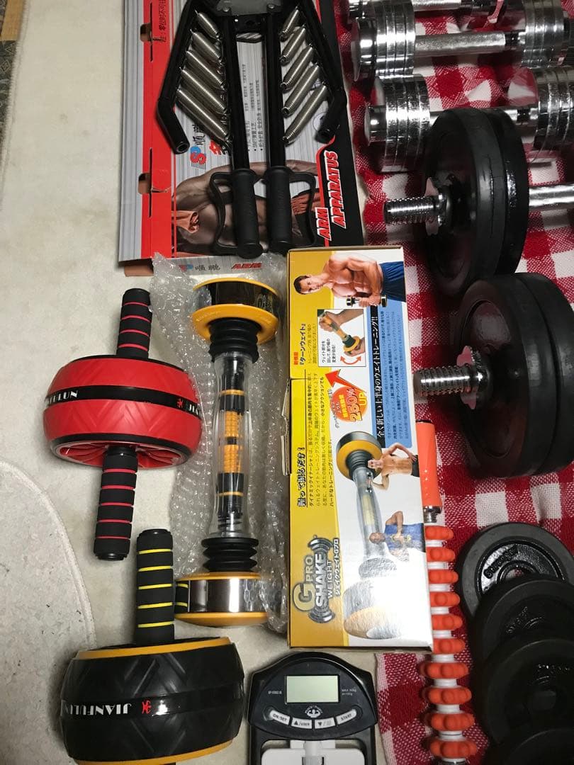 まとめて 筋トレ用品 ボディメーカー フラットベンチ ダンベル stronger