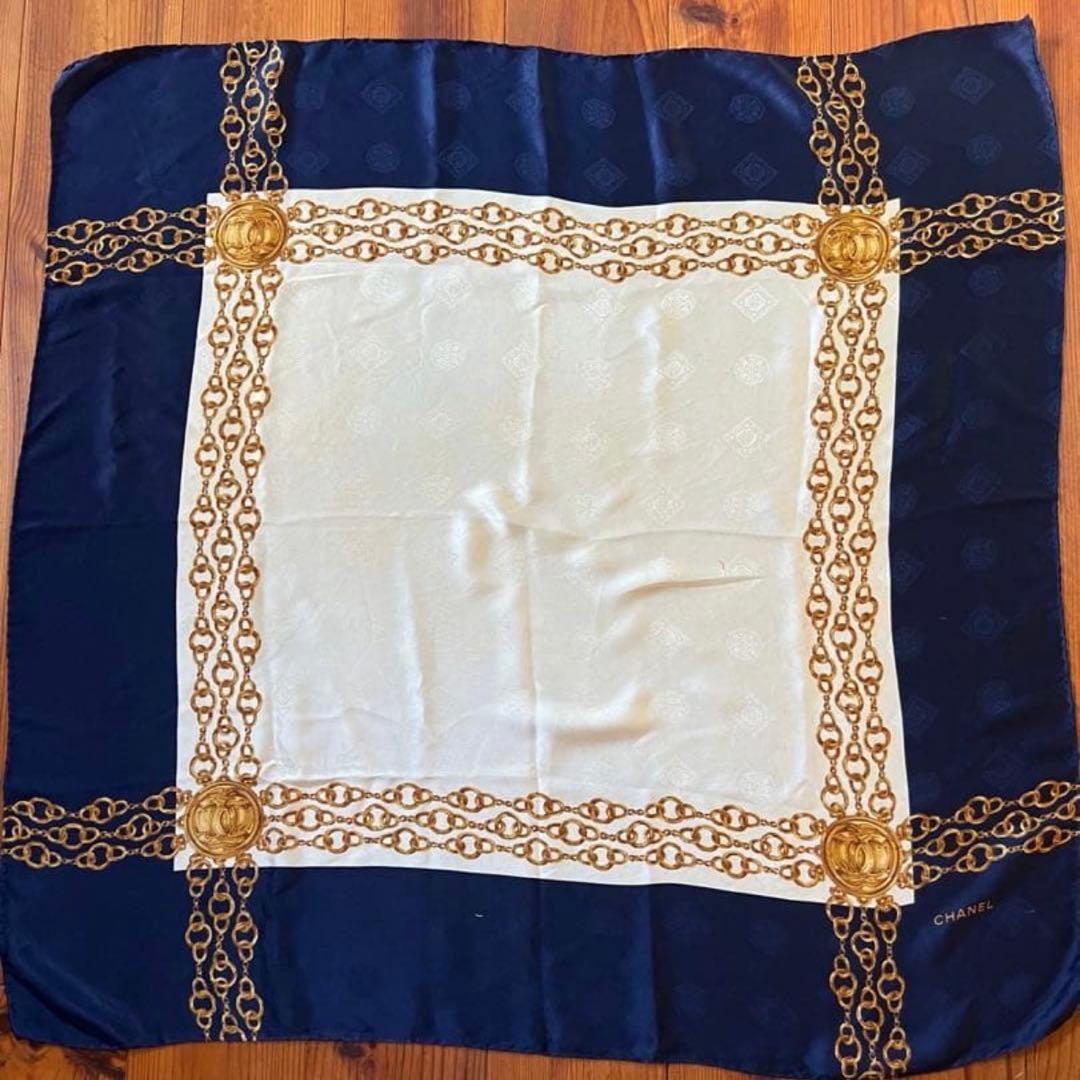 Vintage CHANEL CHAIN SCARF シャネル　スカーフ