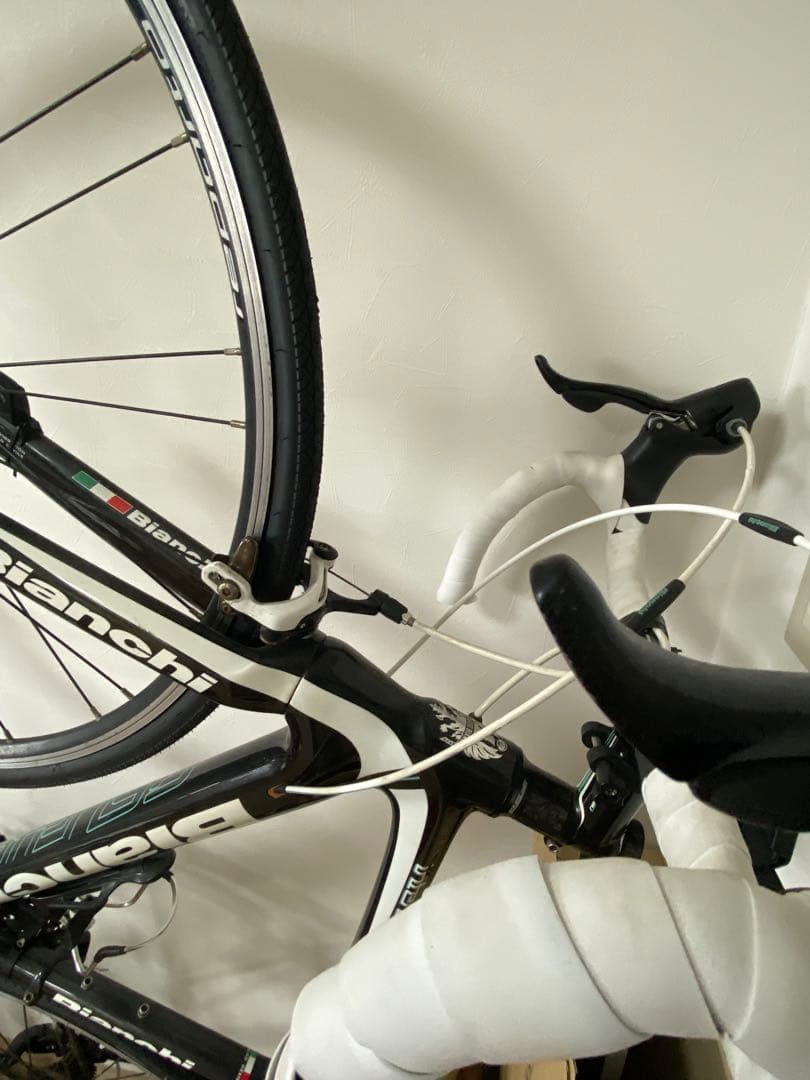 【直接引き取り限定】ロードバイク ビアンキインテンソ ソラ フルカーボン