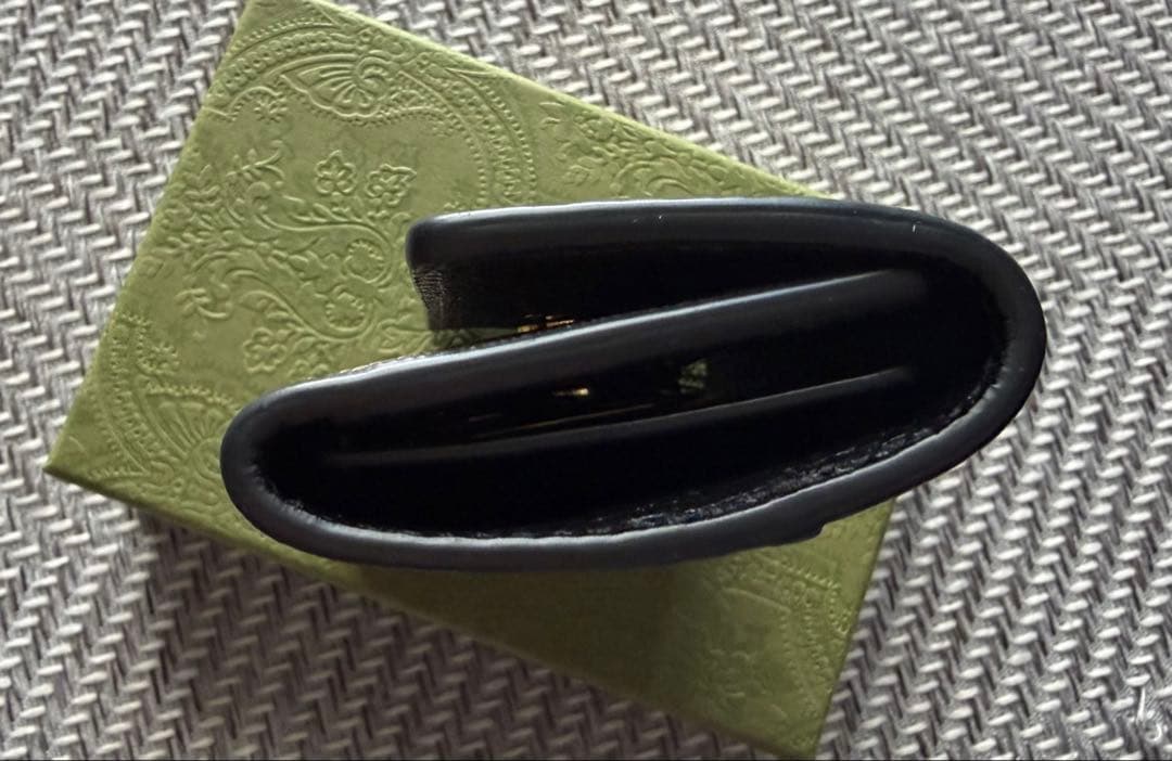 GUCCI グッチ ダブルG バイカラー キーケース