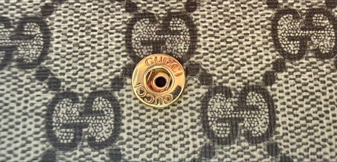 GUCCI グッチ ダブルG バイカラー キーケース