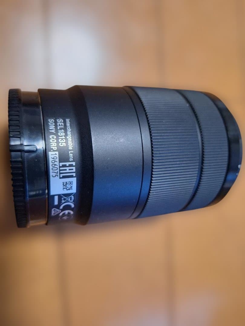 レンズ(ズーム) Sony E 18-135mm f3.5-5.6 OSS SEL18135