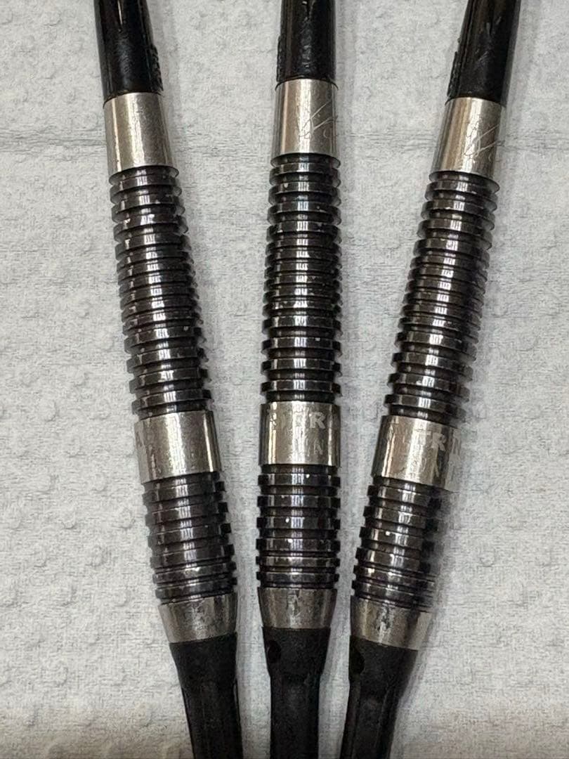 ダーツ TRiNiDAD LAZY ZERO