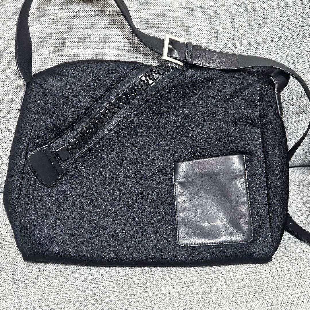 サンタ様専用】カワカワ ビッグファスナー ショルダーバッグ ナイロン