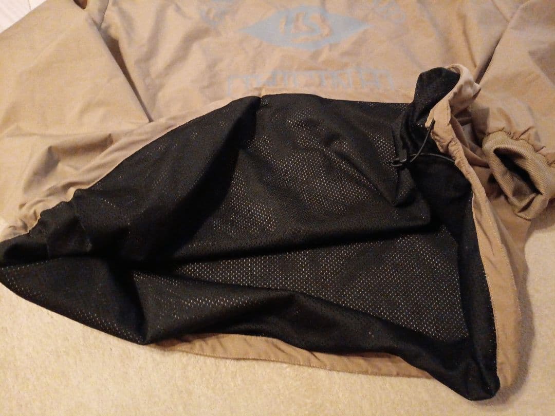 新品LUZe　ルースイソンブラ　STRETCH TAFTA　トップ　ジャケット