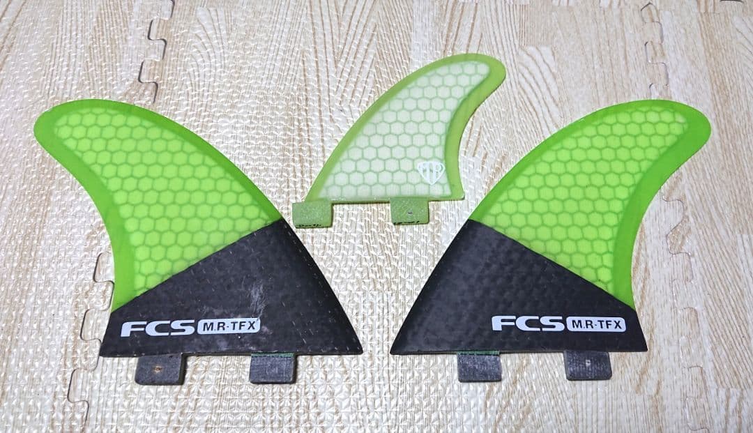 配送 FCS MR TFX ツインスタビフィン FCS MR-TFX TWIN + STABILISER