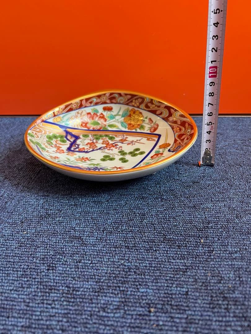 1500 林九郎　貝型皿　松竹梅　金彩　盛皿　未使用