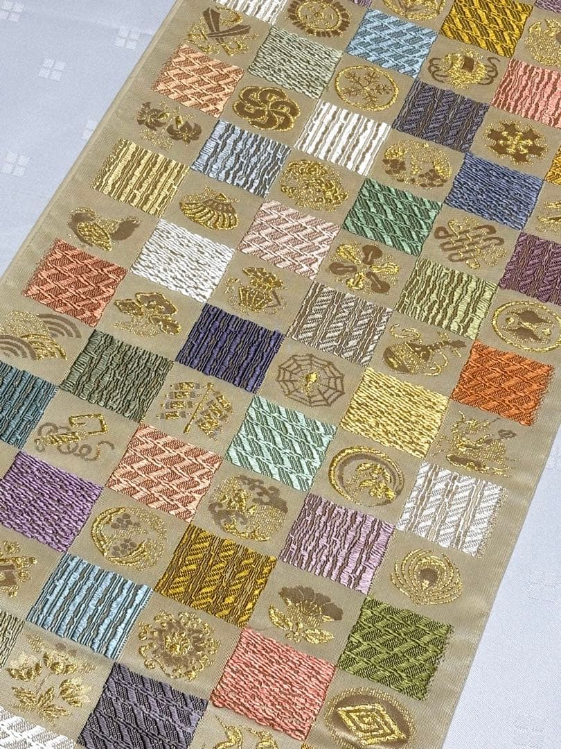 超美品 和服帯 西陣織 唐織.吉祥文様 袋帯(六通) 早い者勝ち - メルカリ