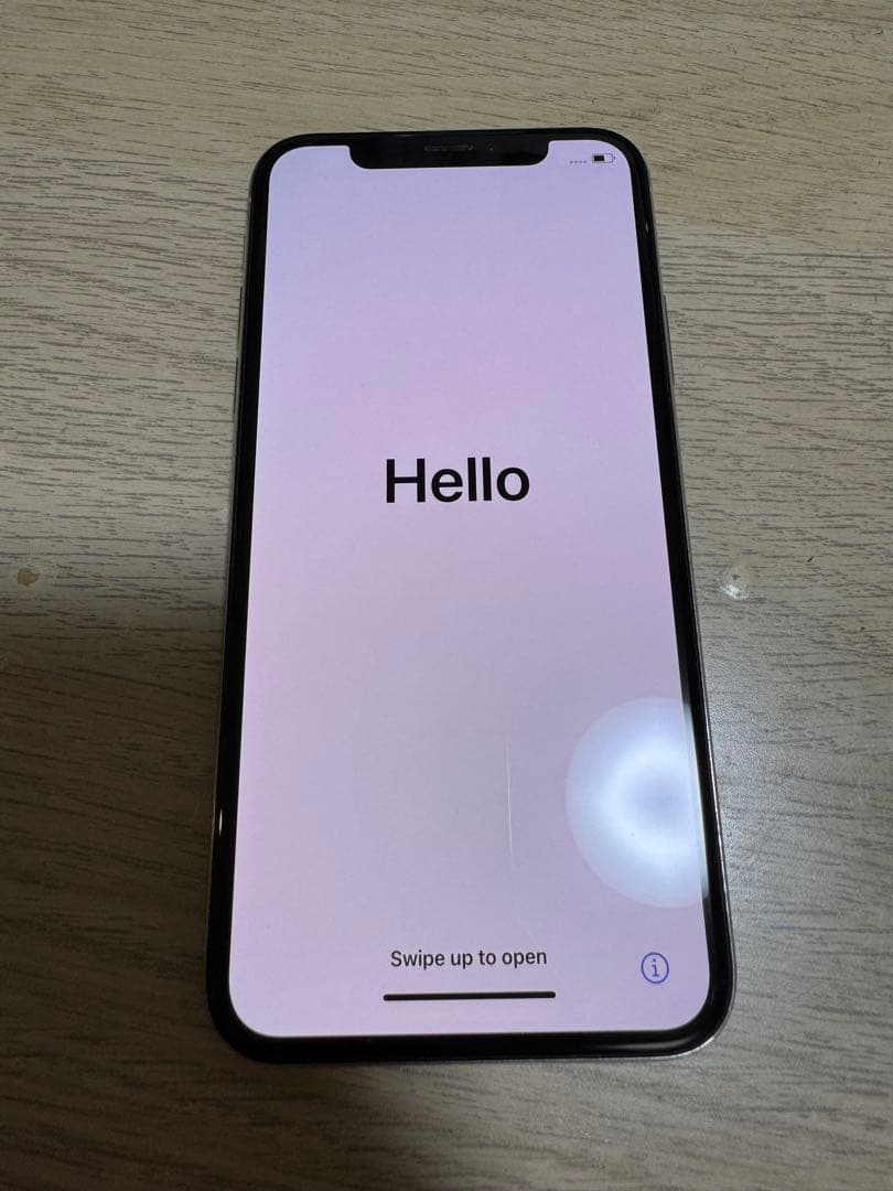 Apple iPhone X シルバー 本体