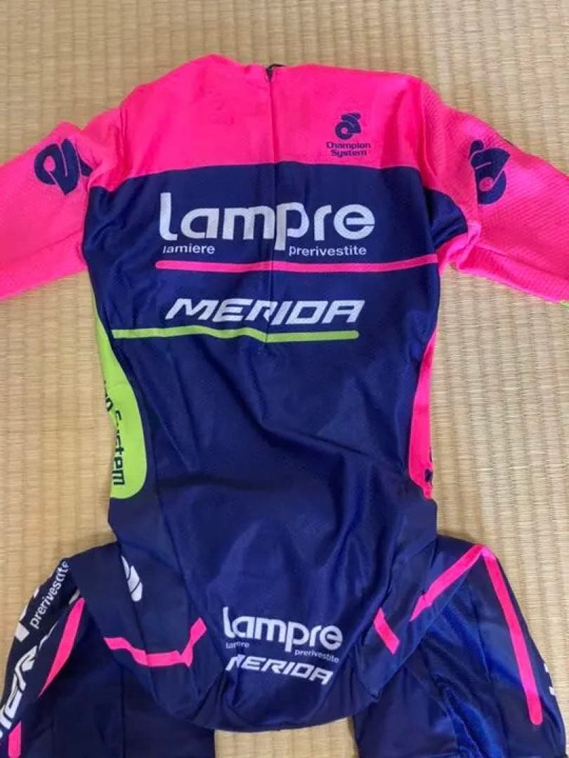 ランプレメリダ　スキンスーツ