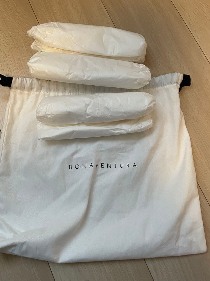 【みつうぉ】BONAVENTURA ボディバッグ エトーヴ