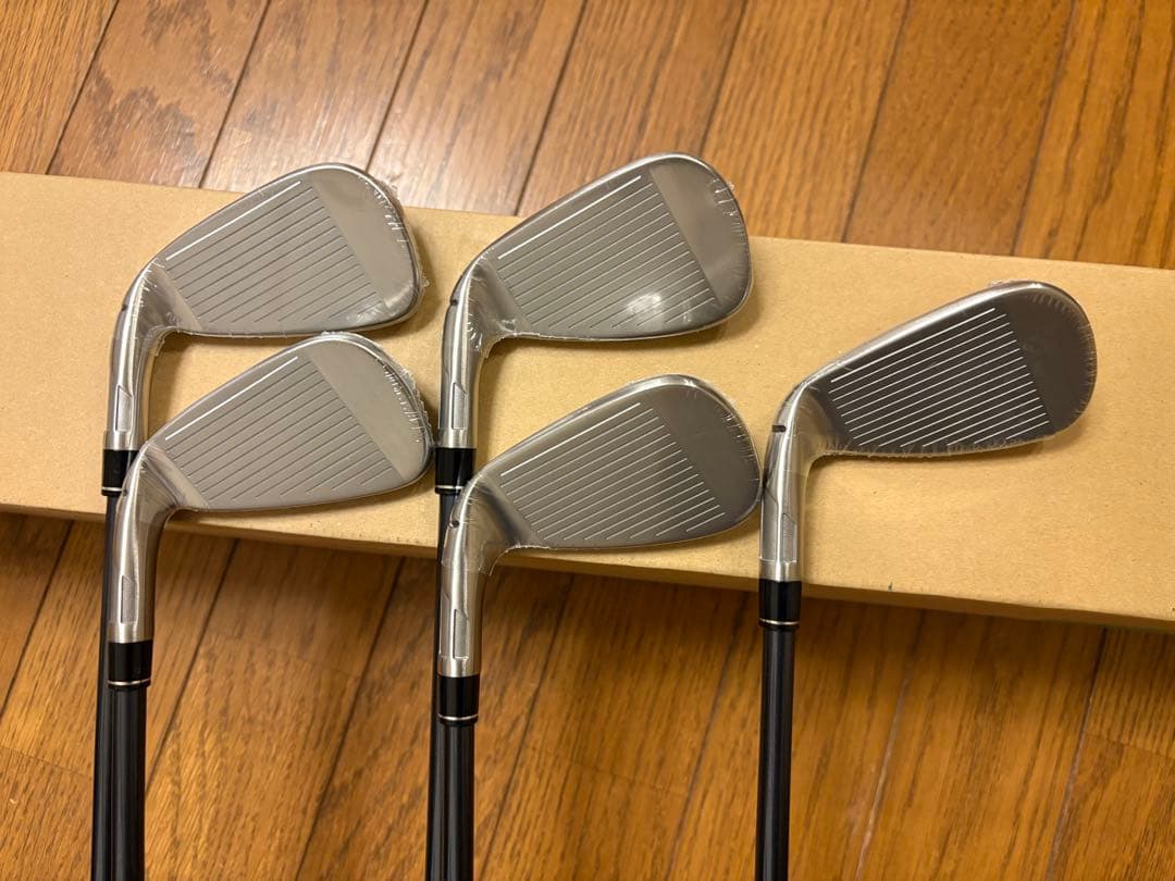 【未使用・超激安！】STEALTH アイアンセット（5本）カーボン（S）