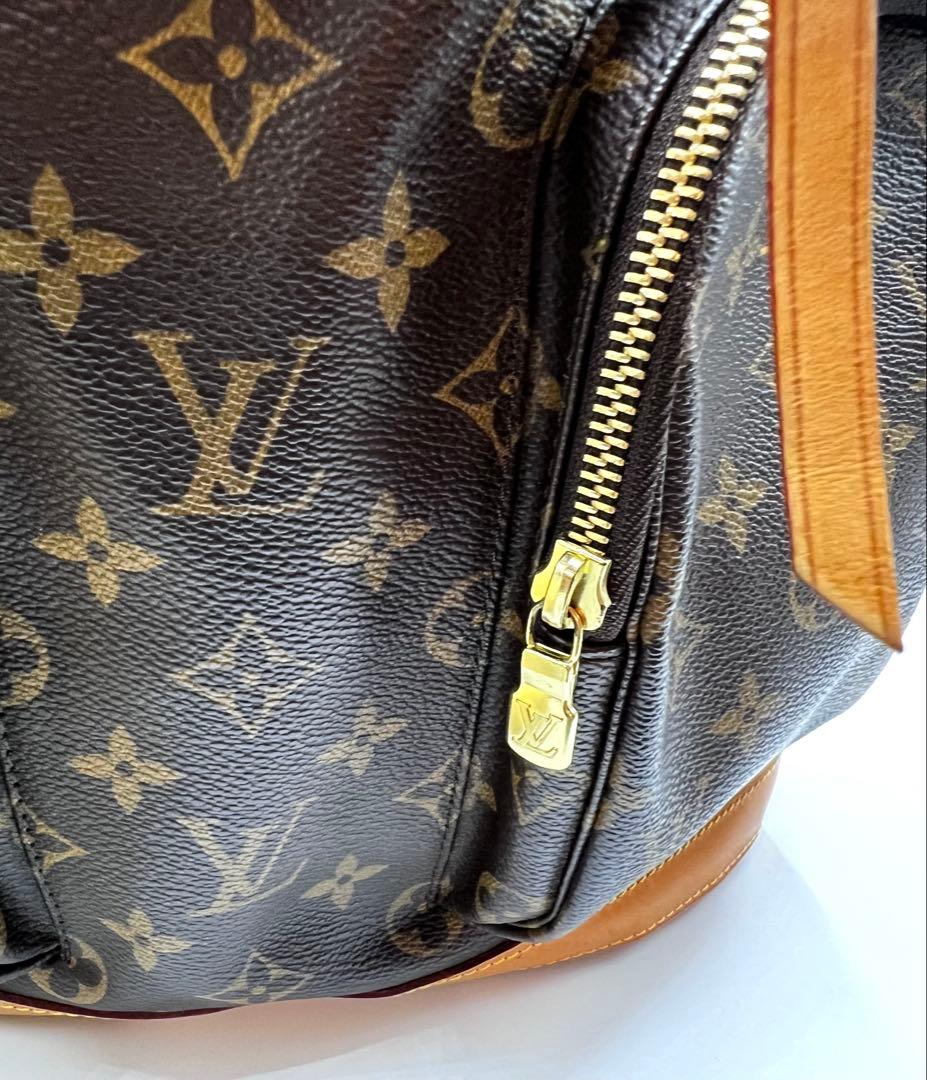 Louis Vuitton ルイヴィトン モノグラム ボスフォール バックパック