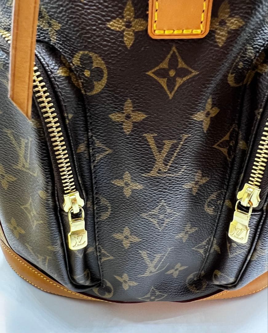 Louis Vuitton ルイヴィトン モノグラム ボスフォール バックパック