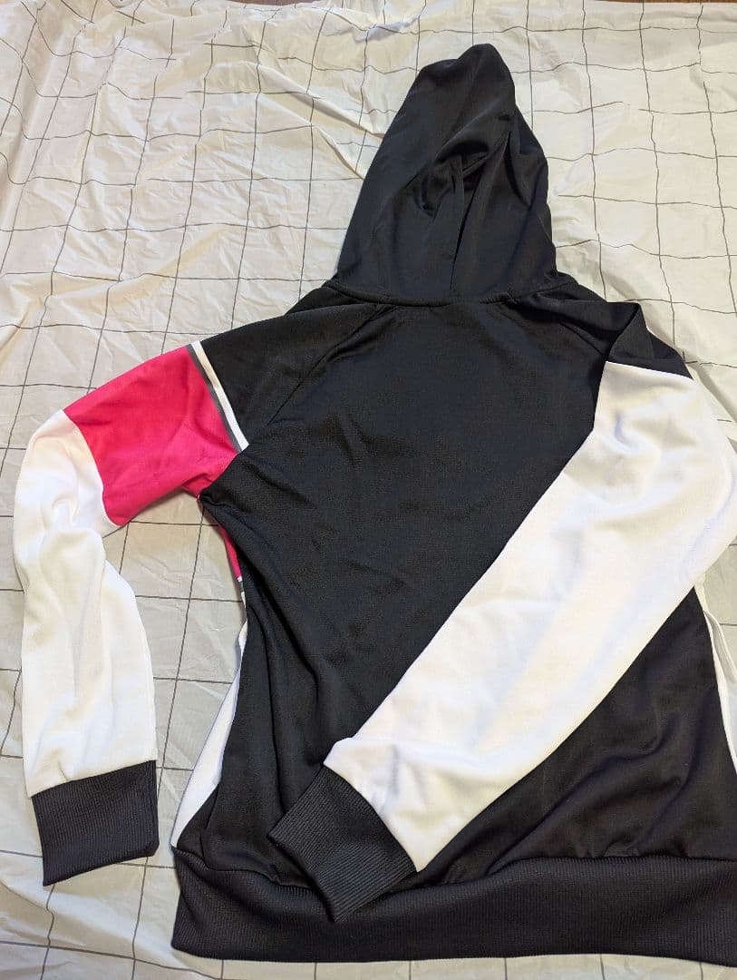 半額以下新品2着セット　ディアドラ防寒パーカー＆ジャージレディースＬ24400円